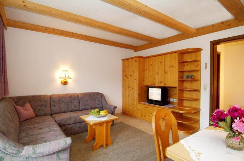 Ferienwohnung Haus Carmen Ehrwald Exterior foto
